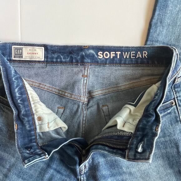 GAP SOFT WEAR BLUE JEANS, SIZE 4, SKINNY - Picture 4 of 6